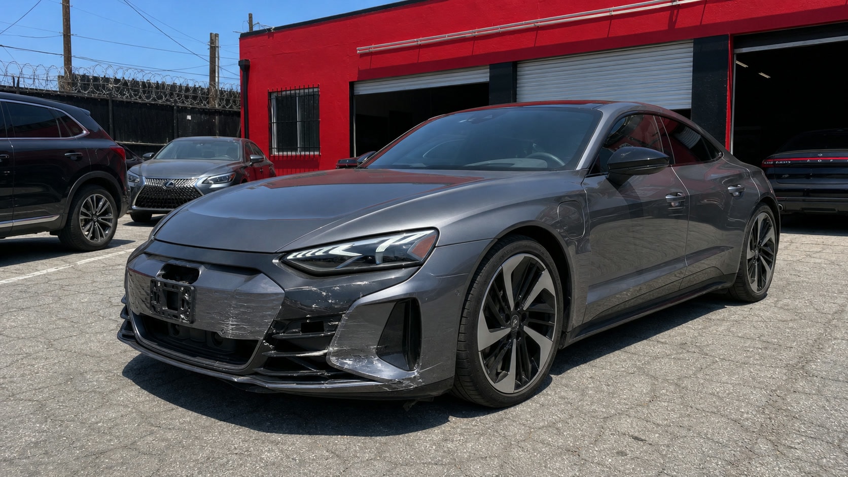 e-tron GT before repair